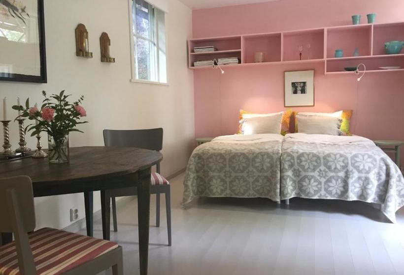 ベッドアンドブレックファースト Artstay