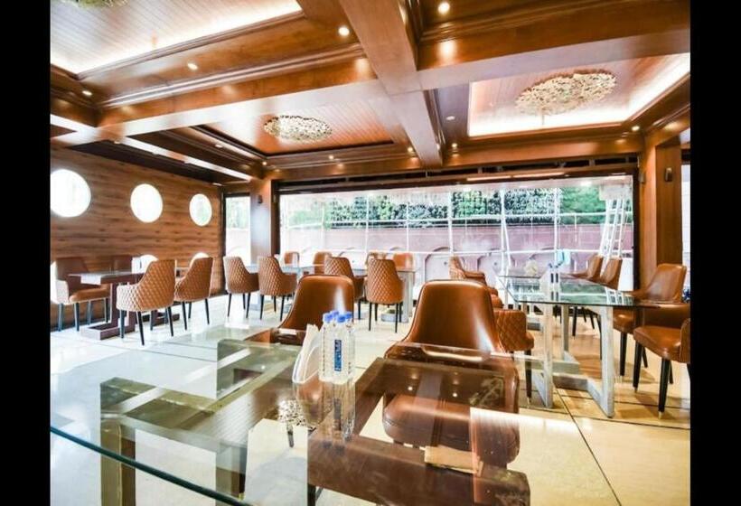 בית מלון כפרי Golden I