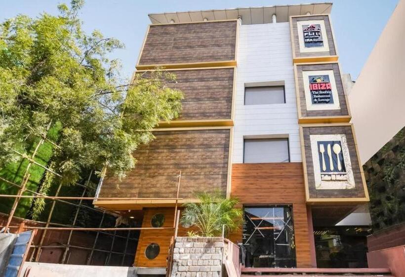 בית מלון כפרי Golden I