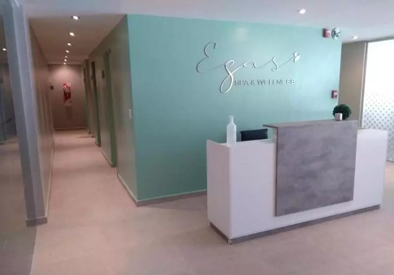 Hotelli Howard Johnson Plaza & Convention Center Spa La Plata