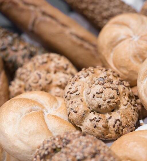 Отель Lakeside77