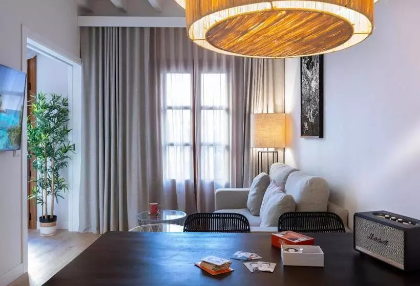 Hotelli Samaritana Suites