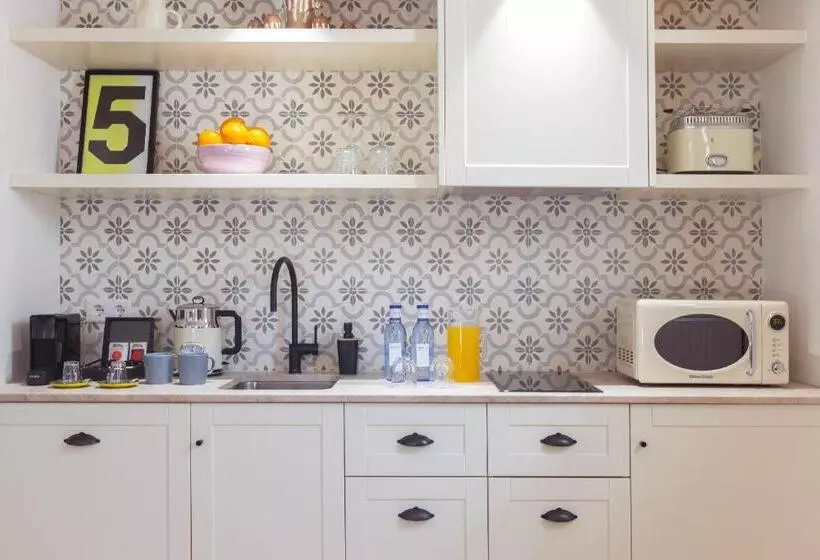 Hotelli Samaritana Suites