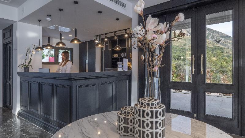 בית מלון כפרי Vivid Blue Serenity Resort