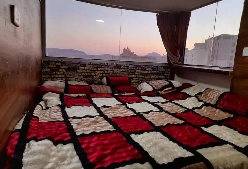 Petra Cabin Hostel