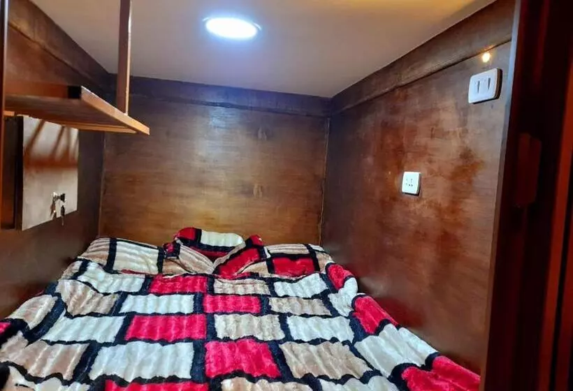 Petra Cabin Hostel