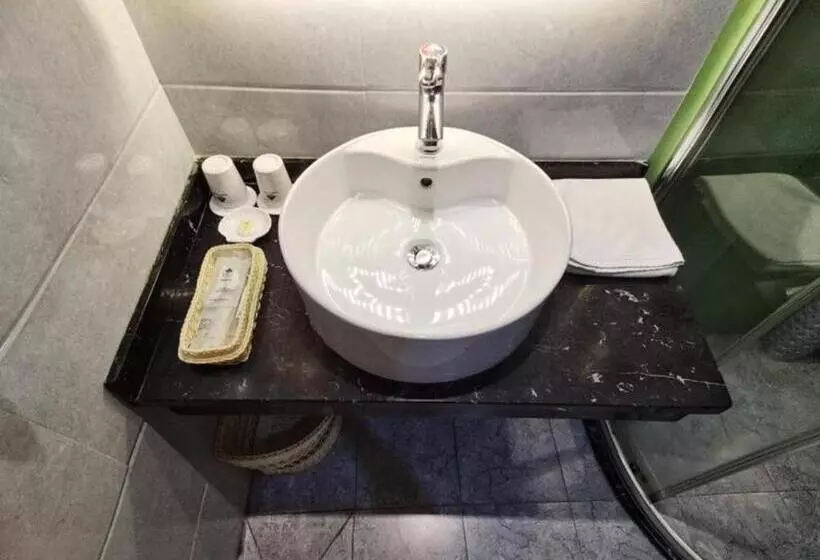 ホテル Greentree Inn Shangrao Shangrao District Yueliangwan Automobile City Business