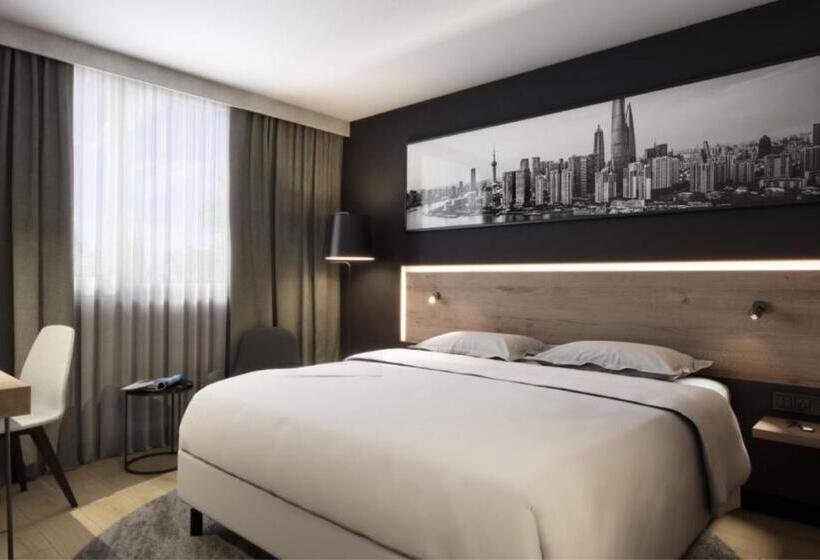 Park Inn By Radisson Vilnius Airport Hotel & Conference Centre