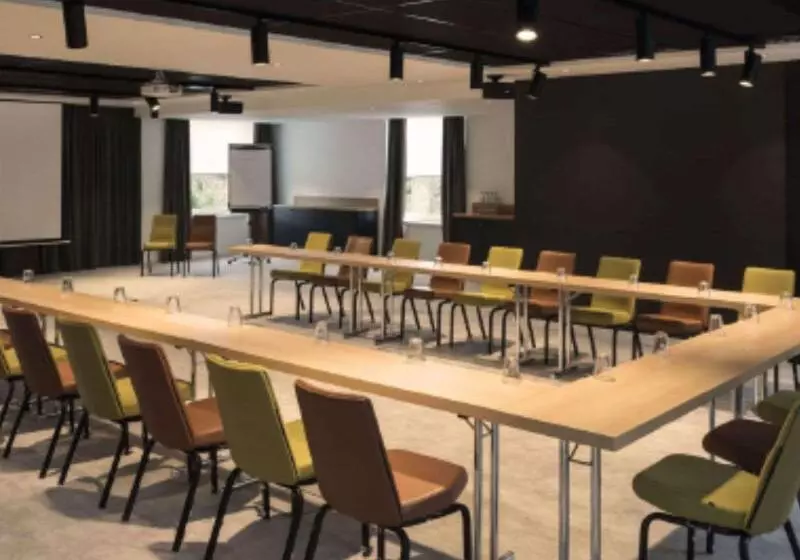 Park Inn By Radisson Vilnius Airport Hotel & Conference Centre