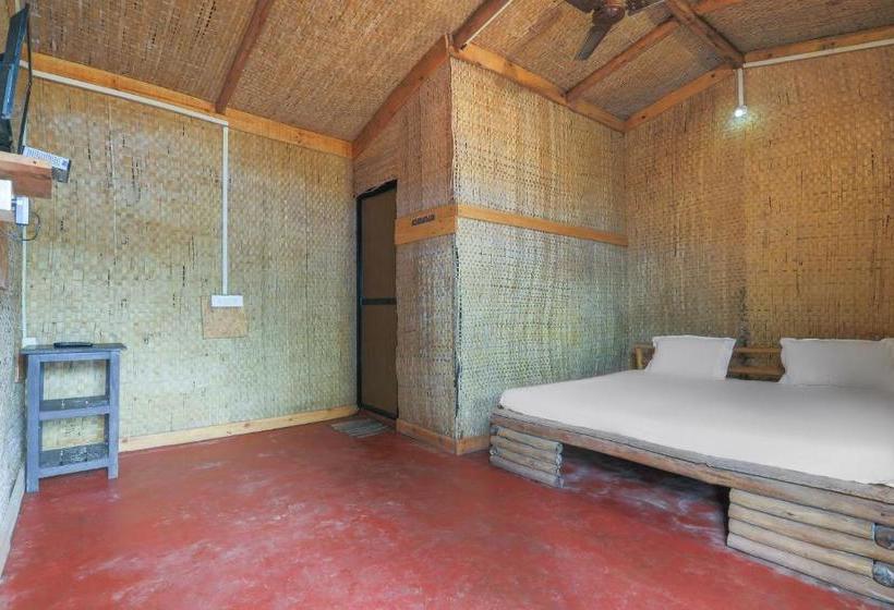 Hotelli Spot On 60593 Casa Almeida