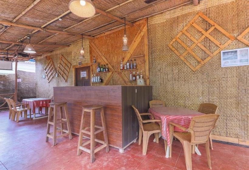 Hotelli Spot On 60593 Casa Almeida