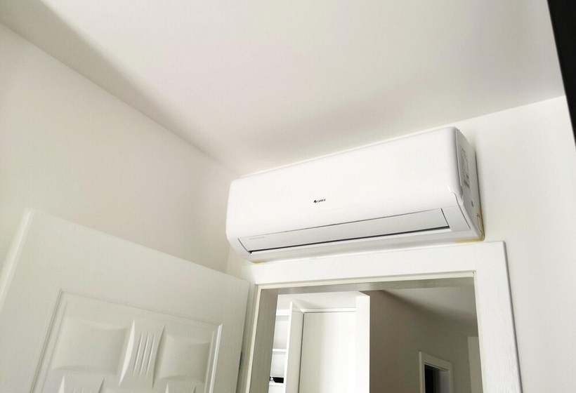 Modern Apartment In Makarska With Sea View