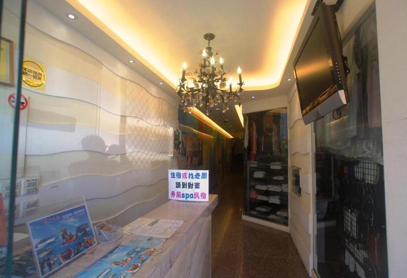 ペンション Hong Ben