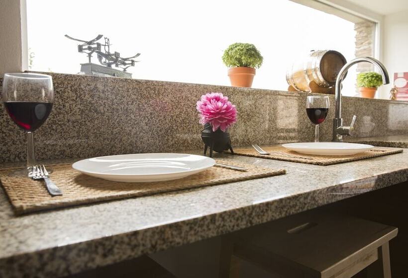 Casa Da Casada   Espigueiro Da Casada