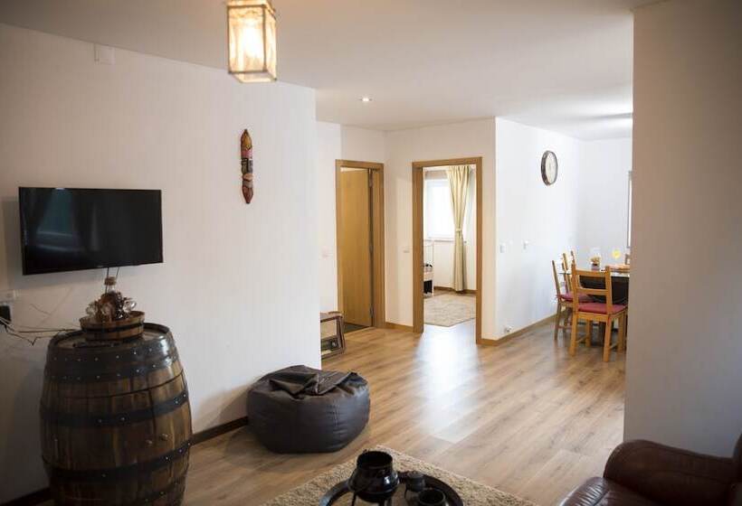 Casa Da Casada   Espigueiro Da Casada