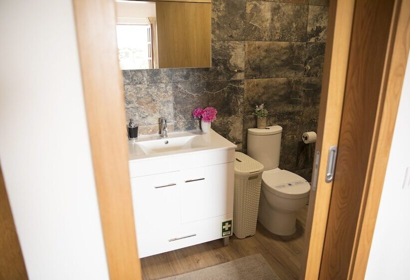 Casa Da Casada   Espigueiro Da Casada