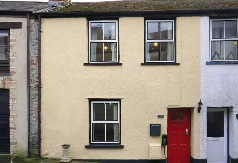 Charming Devon Holiday Cottage