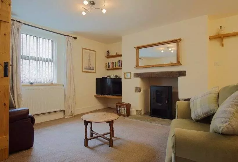 Charming Devon Holiday Cottage