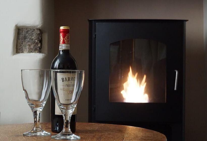 Charming Devon Holiday Cottage