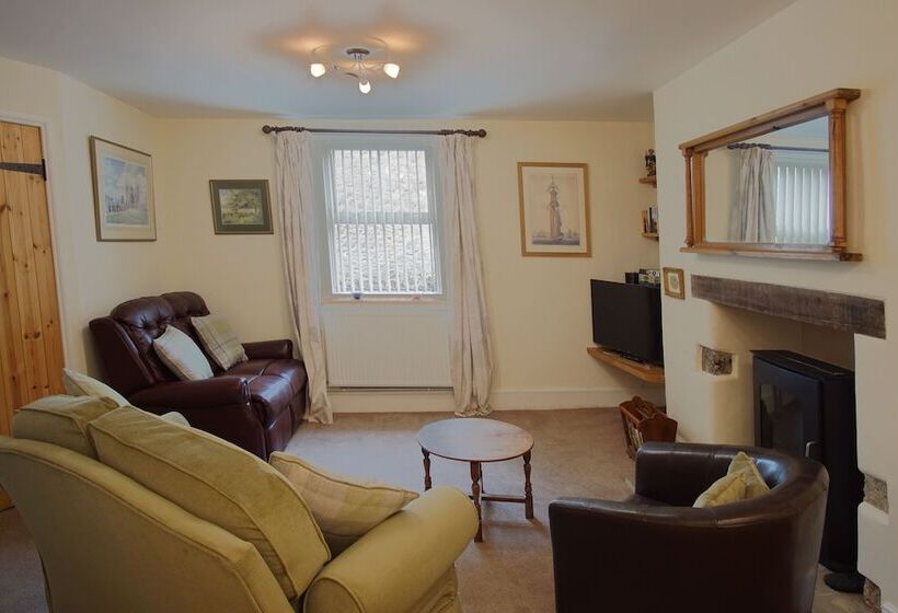 Charming Devon Holiday Cottage