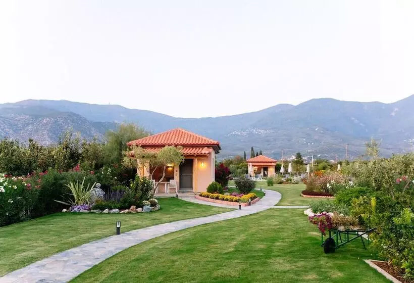 Elite Cottages   Adults Only