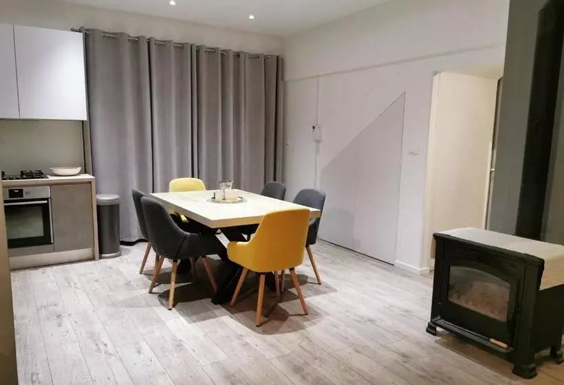 Guest Accommodation House Greta