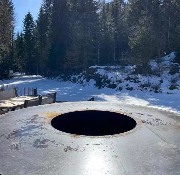 簡易ホテル Auberge Refuge De Roybon