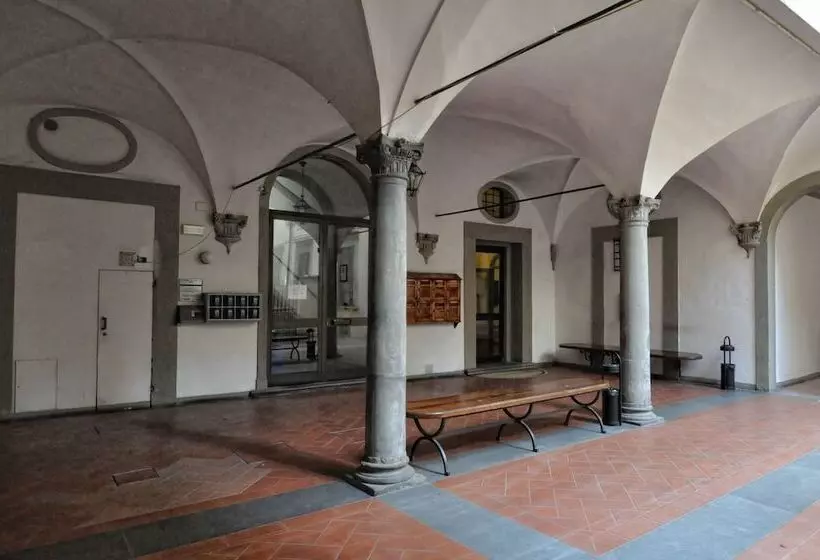 مسافرخانه Foresteria Valdese Di Firenze