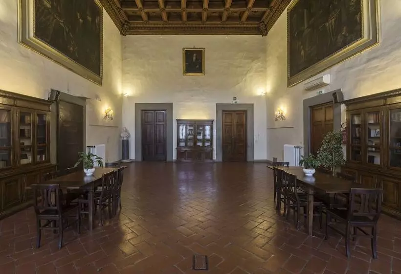 مسافرخانه Foresteria Valdese Di Firenze