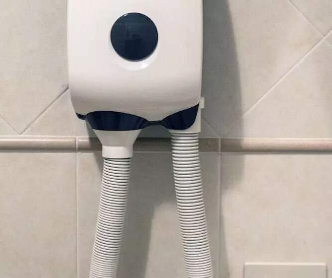 مسافرخانه Foresteria Valdese Di Firenze