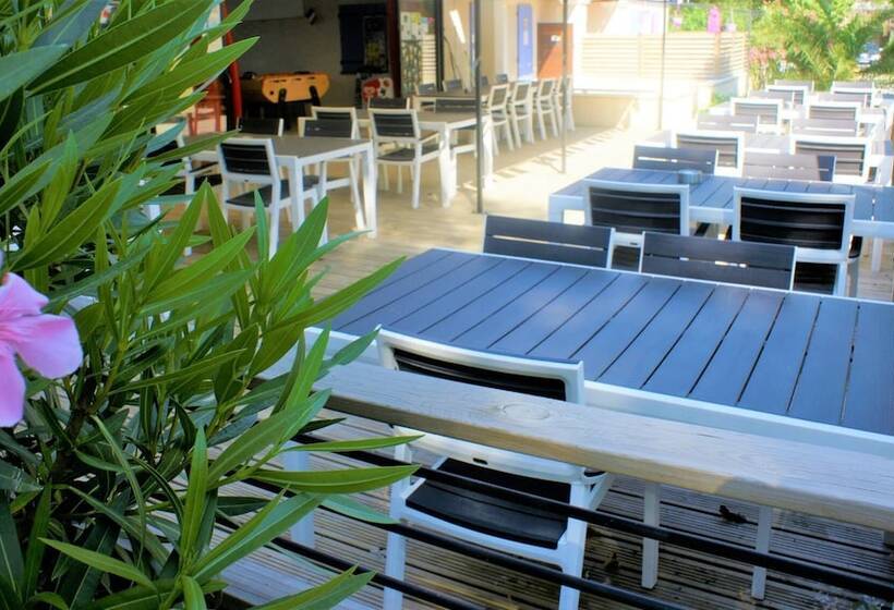 בית מלון כפרי Camping Fontenelle