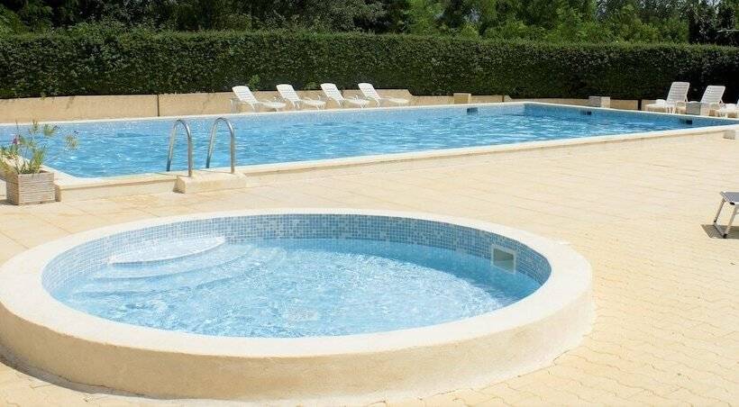 בית מלון כפרי Camping Fontenelle