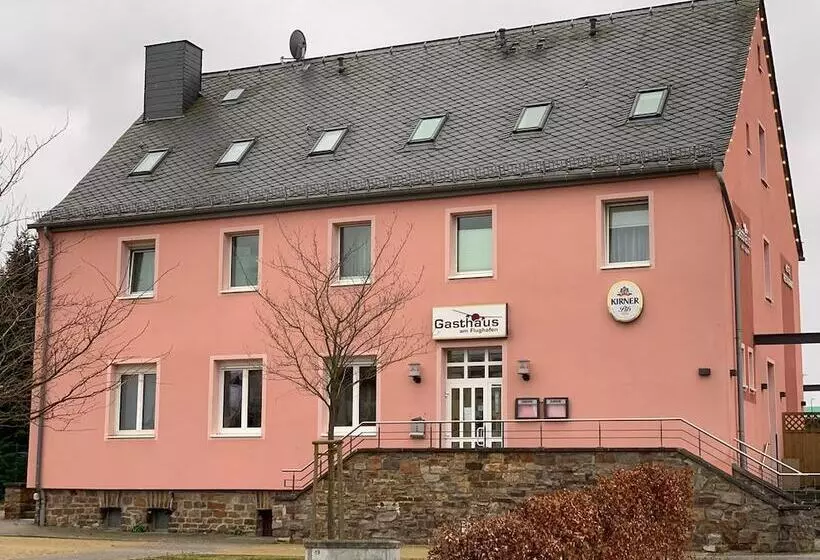 Hotelli Gasthaus Am Flughafen