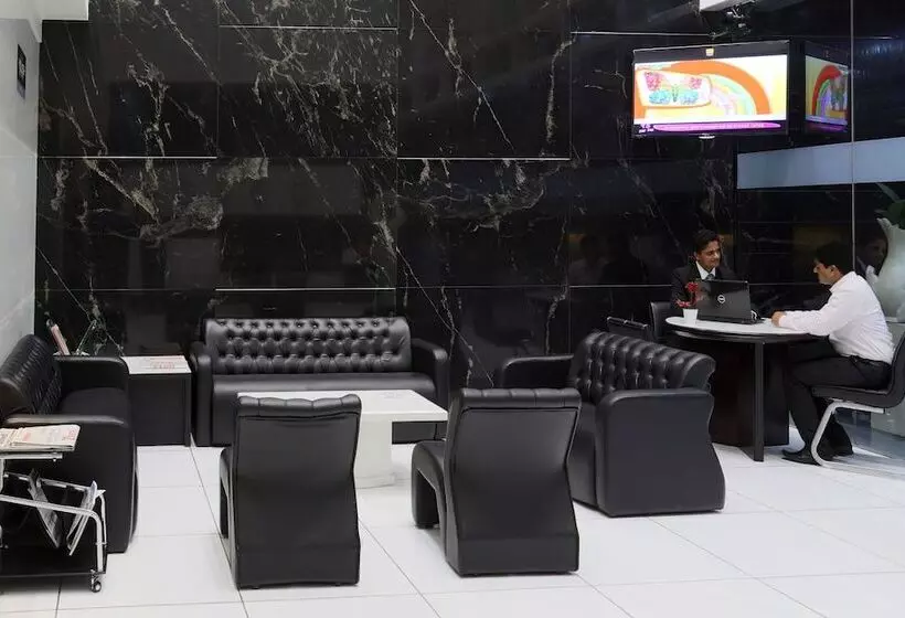 Hotelli Grand Kailash