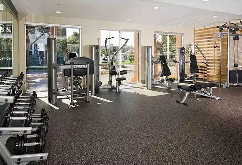 هتل Marina Del Rey Privilege