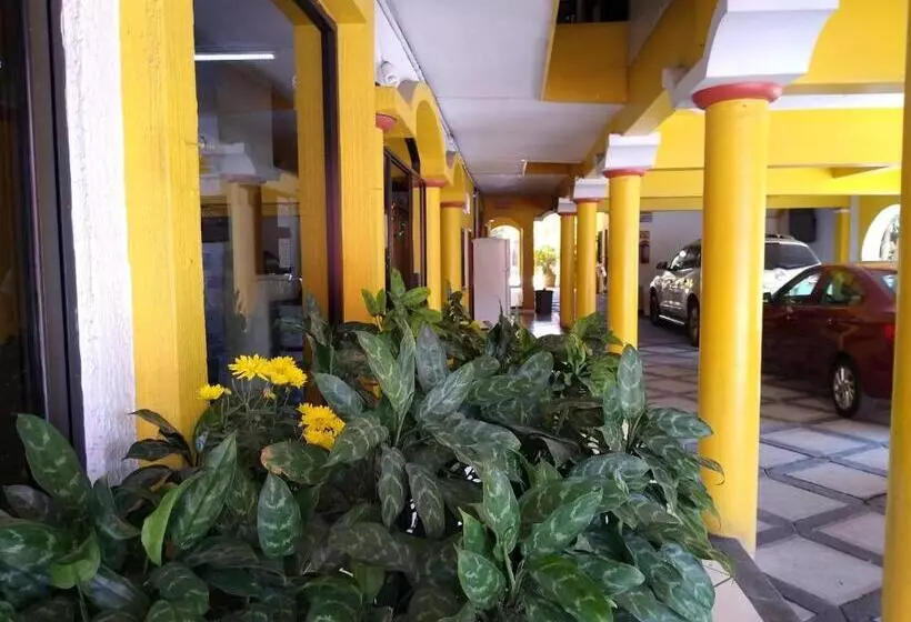 ホテル Real Jojutla