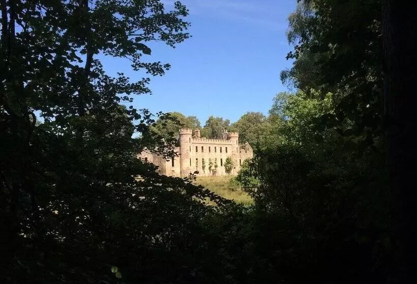 Netherton Farm Lodge