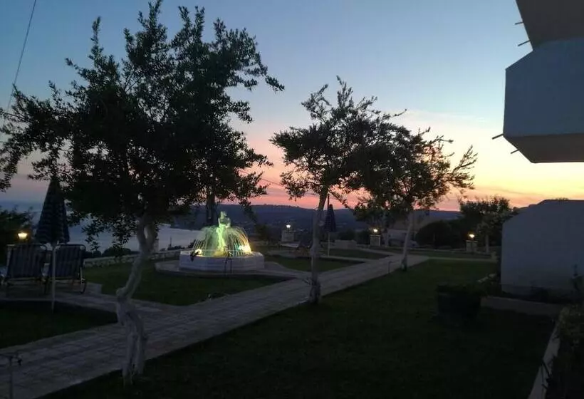 Ocean Front Studios 77