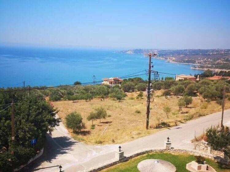 Ocean Front Studios 77