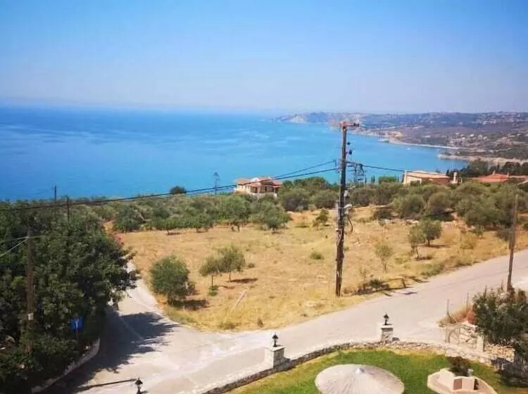 Ocean Front Studios 77