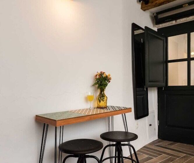 پانسیون Private Accomodation Linda