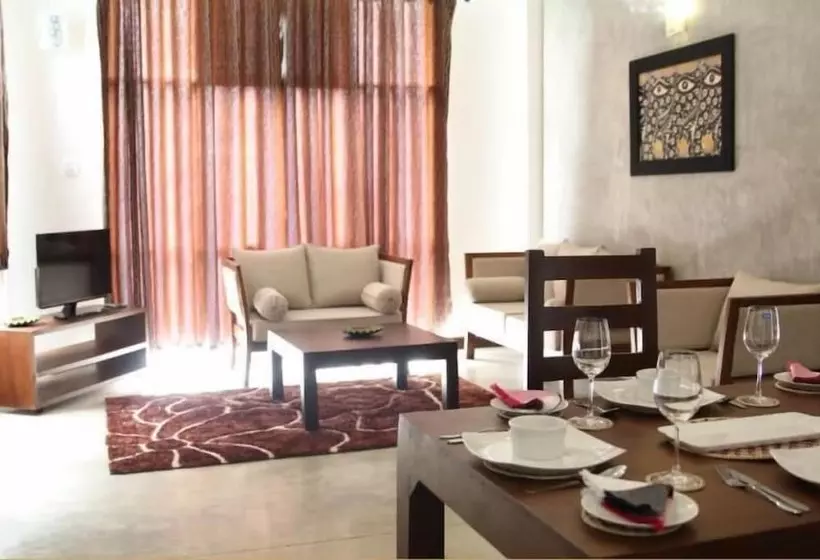 Sky 14 Hotel Apartments