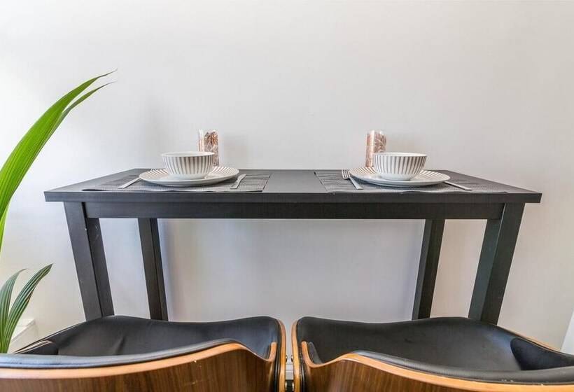 West Bridgford Classy 2bed Flat