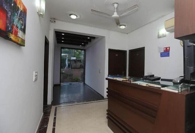 Fabhotel Corple Stays