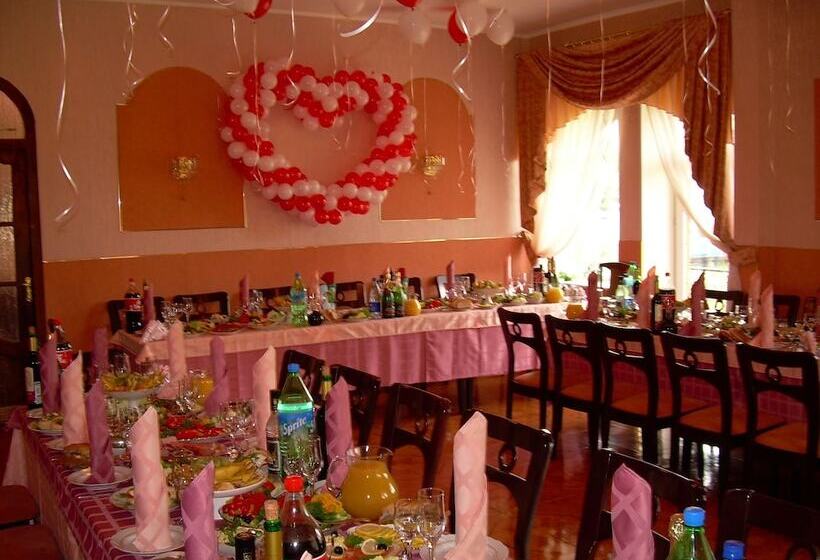 簡易ホテル Aristokrat