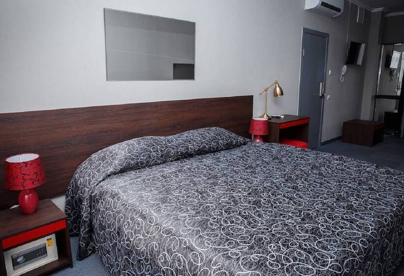 簡易ホテル Raketa