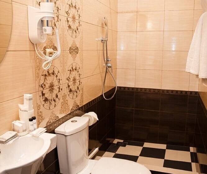 簡易ホテル Raketa