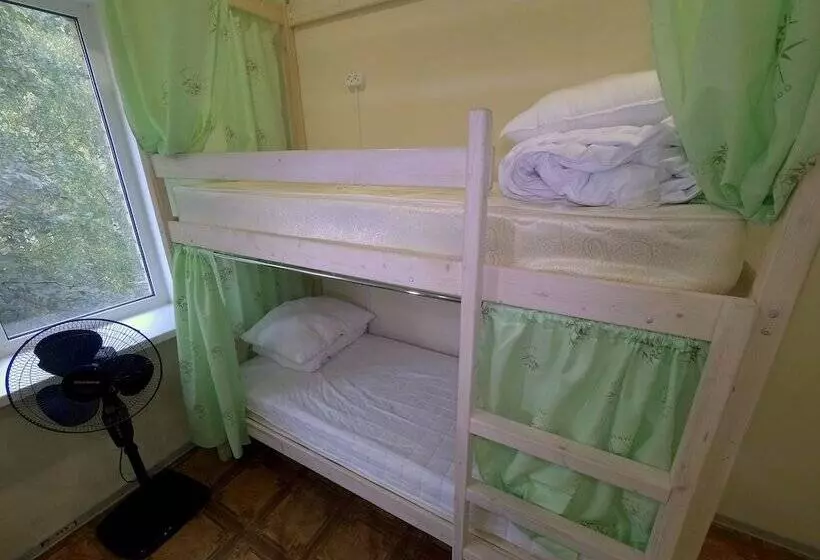 Hostel Kak Doma