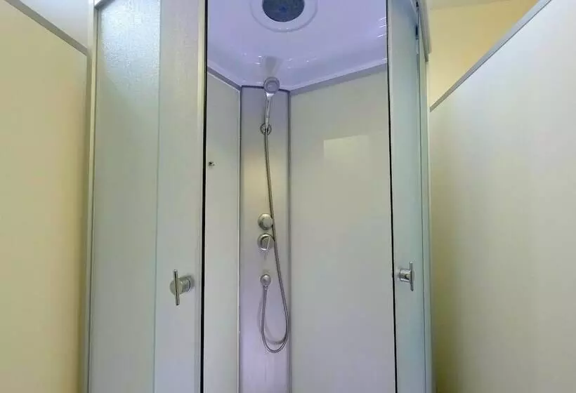 Hostel Kak Doma