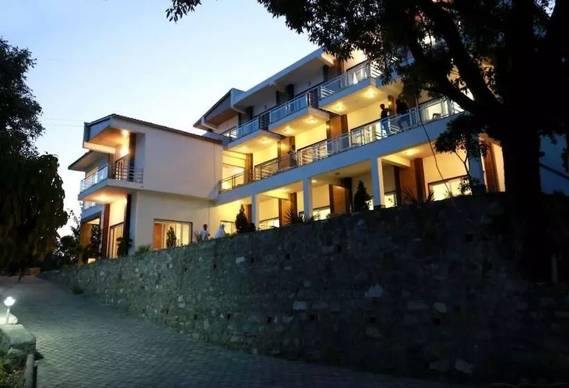 Hotelli 7heaven Bhimtal
